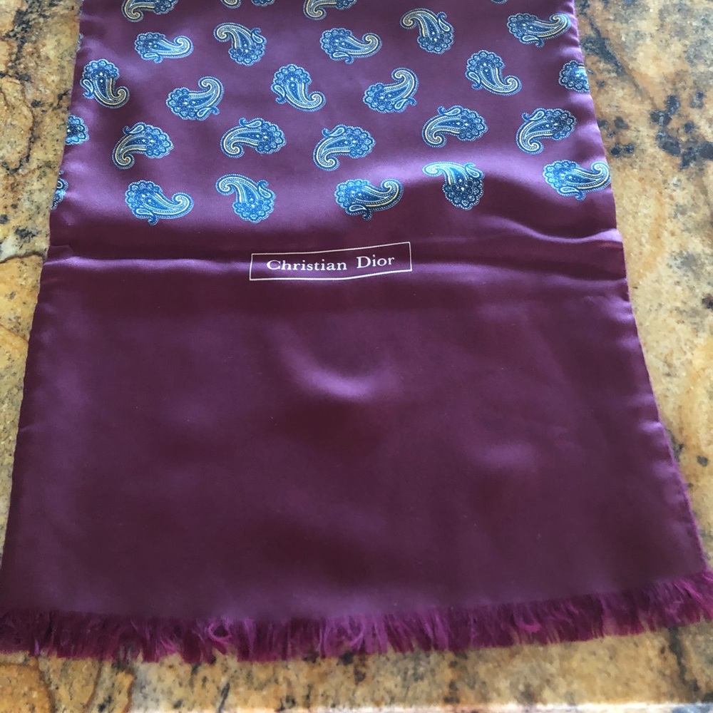 Christian Dior men’s scarf